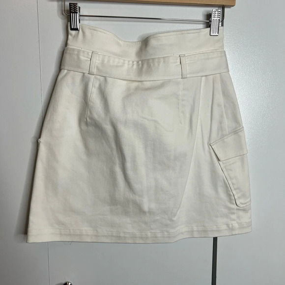 Line & Dot - Off white Cargo mini skirt with belt - XS - Picture 2 of 6